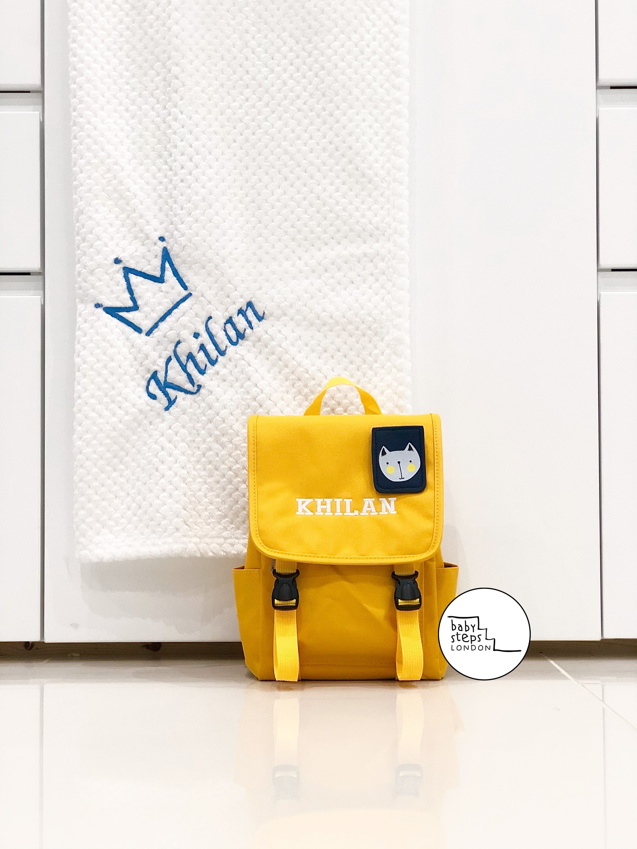 Backpack with puppy design discount